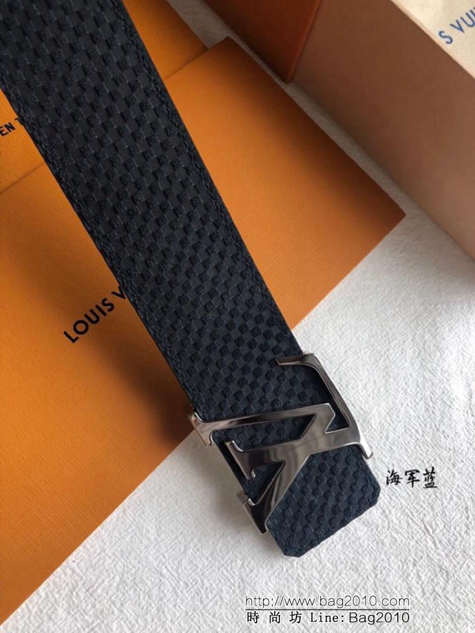 路易威登LV 原單品質 入春經典單品 Made in Spain絨面腰帶 M6875 專櫃最新版型金屬扣 男士皮帶  xfp1385